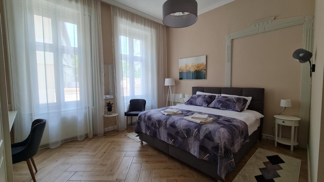 Отель Urban Haven Суботица Экстерьер фото